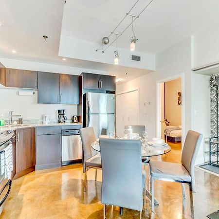 Luxury 2Br Condo - King Bed - Stunning City Views YYC Екстериор снимка