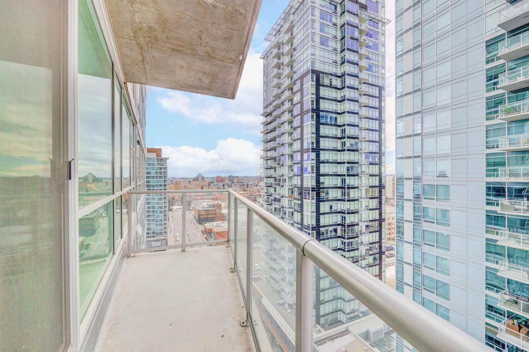 Luxury 2Br Condo - King Bed - Stunning City Views YYC Екстериор снимка